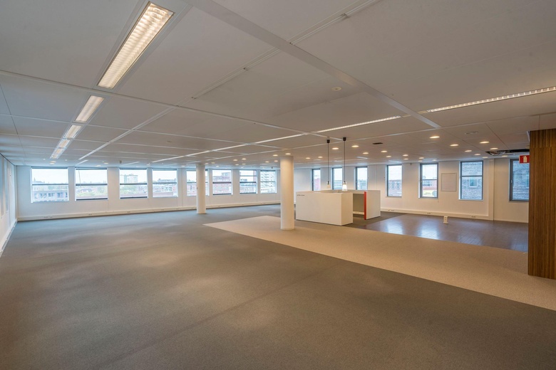 KantoorruimteaanSmallepad 32<br/> inAmersfoort KantoorruimteaanSmallepad 32<br/> inAmersfoort
