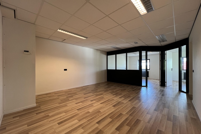 BedrijfsruimteaanIndustrieweg 18 1<br/> inHarderwijk