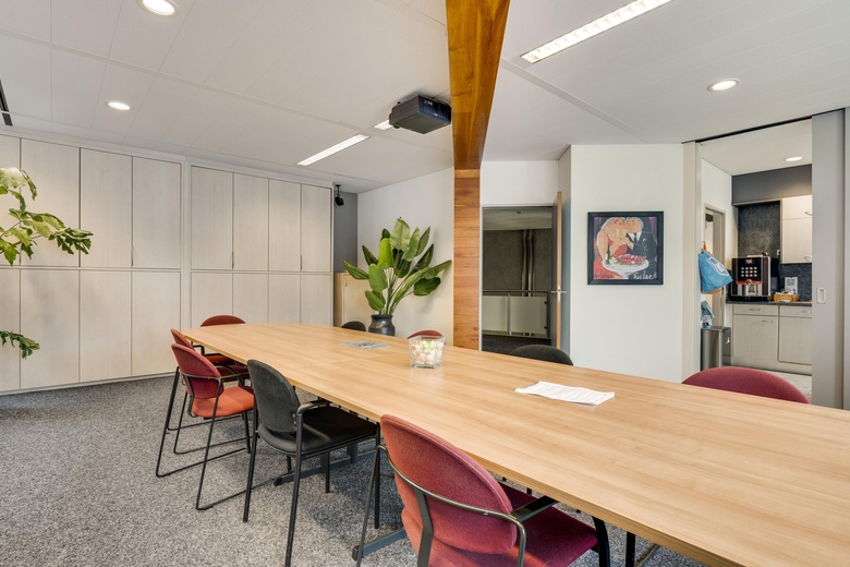 KantoorruimteaanMinderbroederssingel 52<br/> inRoermond KantoorruimteaanMinderbroederssingel 52<br/> inRoermond