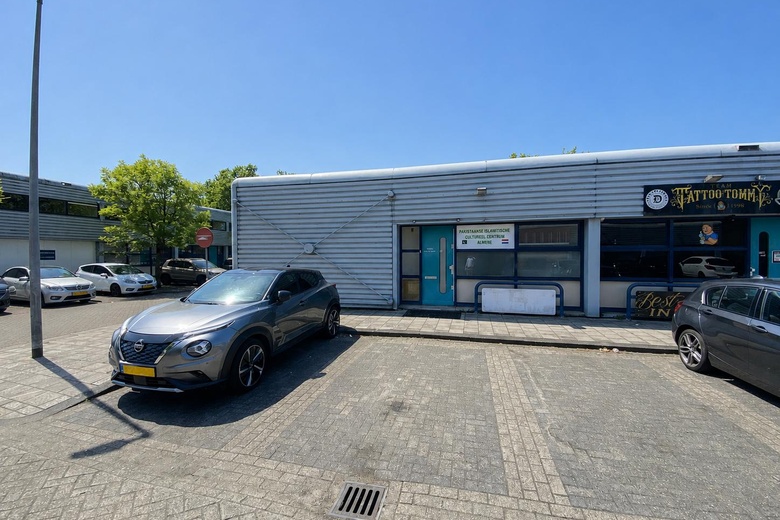 Winkelruimte Almere - Markerkant 12 6 01 - Foto 14