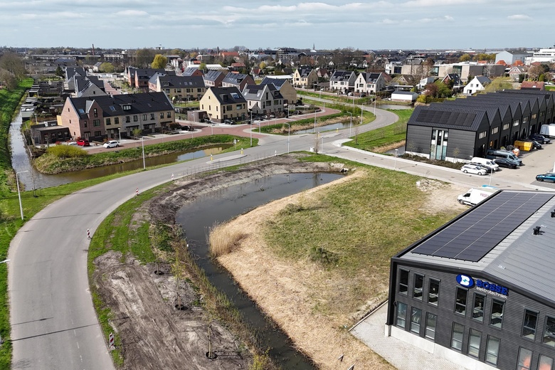 KavelaanBurgemeester Hoffscholteweg 2<br/> inAalsmeer