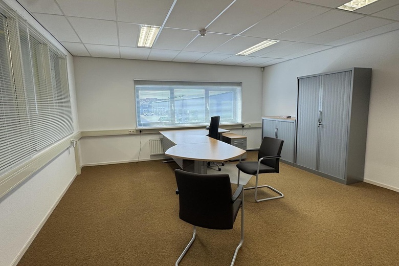 BedrijfsruimteaanLegmeerdijk 169 C<br/> inAalsmeer BedrijfsruimteaanLegmeerdijk 169 C<br/> inAalsmeer