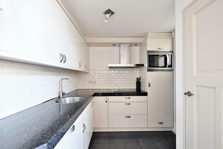 BedrijfsruimteaanLaarstraat 59<br/> inTilburg BedrijfsruimteaanLaarstraat 59<br/> inTilburg