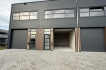 Bekijk foto 4 van Chemieweg 203