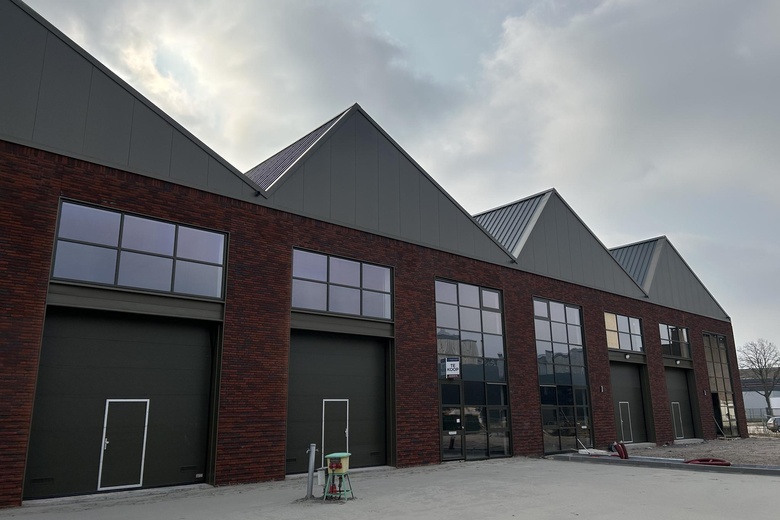 BedrijfsruimteaanHavenstraat 78 j<br/> inHuizen BedrijfsruimteaanHavenstraat 78 j<br/> inHuizen