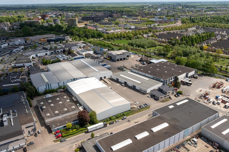 BedrijfsruimteaanA. Einsteinweg 11<br/> inAlphen aan den Rijn