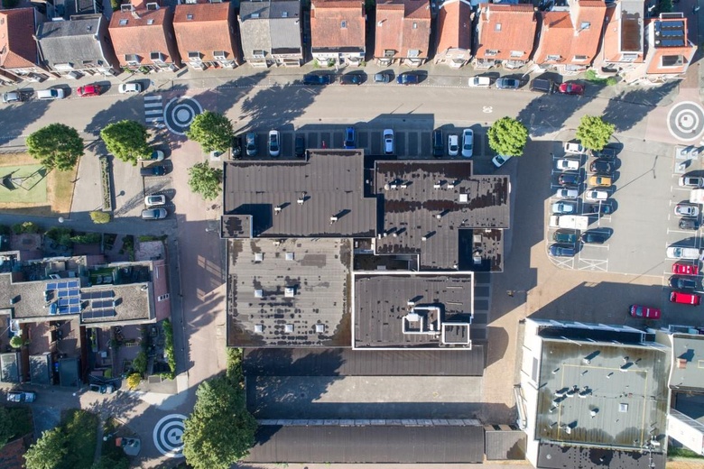 KantoorruimteaanMiddeldiepstraat 62<br/> inSliedrecht