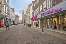 Bekijk foto 5 van Lomstraat 9 Bekijk foto 5 van Lomstraat 9