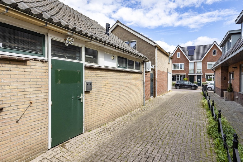 WinkelruimteaanLindenlaan 54<br/> inHuizen