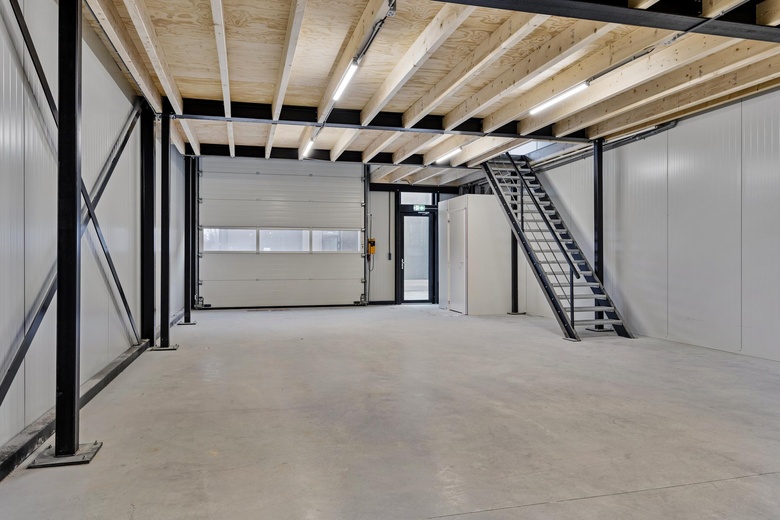 BedrijfsruimteaanHoltmede 15 g<br/> inZutphen