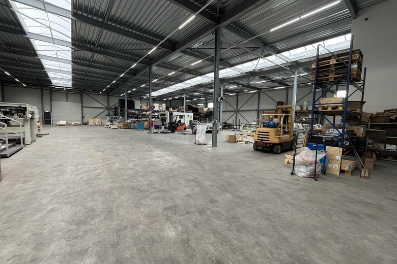 BedrijfsruimteaanRietveldenweg 55 B<br/> inDen Bosch BedrijfsruimteaanRietveldenweg 55 B<br/> inDen Bosch