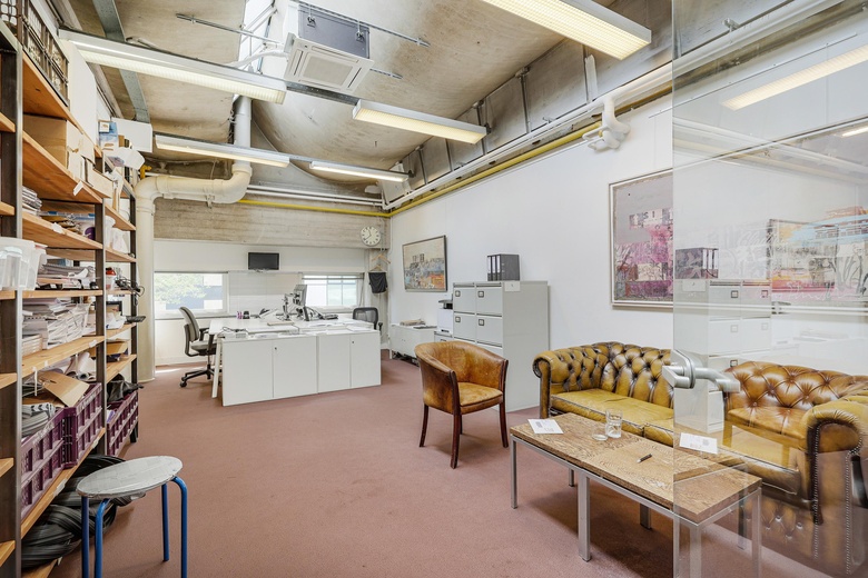 BedrijfsruimteaanBasisweg 34<br/> inAmsterdam