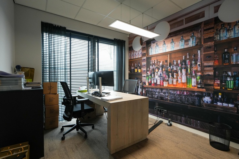 KantoorruimteaanStationsplein 1<br/> inHeesch