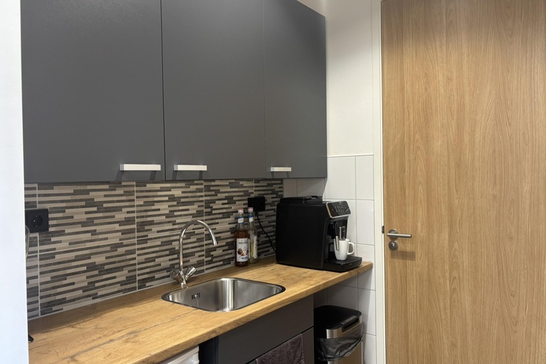 Kantoorruimte Hoogvliet - Steenhouwerstraat 74 - Foto 11