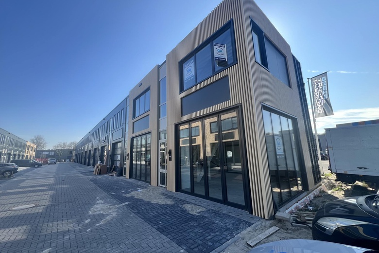 BedrijfsruimteaanBolstoen 11 R<br/> inAmsterdam