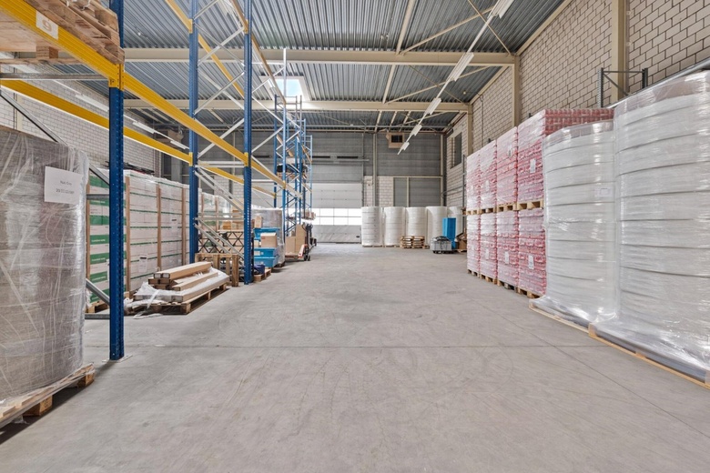 BedrijfsruimteaanKlarenanstelerweg 5 A<br/> inKerkrade BedrijfsruimteaanKlarenanstelerweg 5 A<br/> inKerkrade