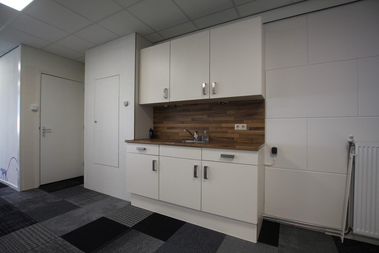 BedrijfsruimteaanNieuwland Parc 12 c<br/> inAlblasserdam