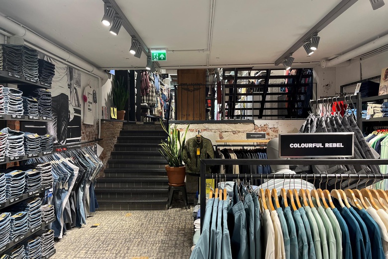 Bekijk foto 7 in  aan de  in 