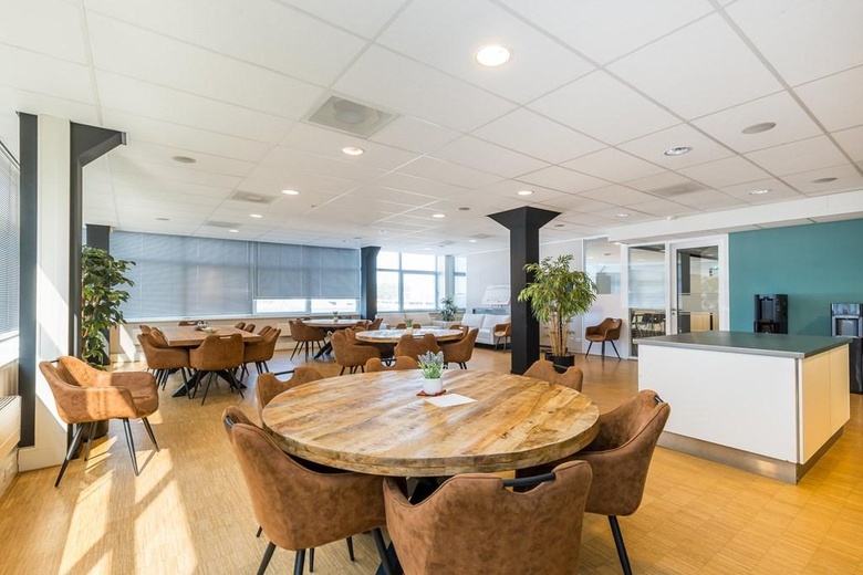 KantoorruimteaanIndustrieweg 130 A<br/> inRotterdam