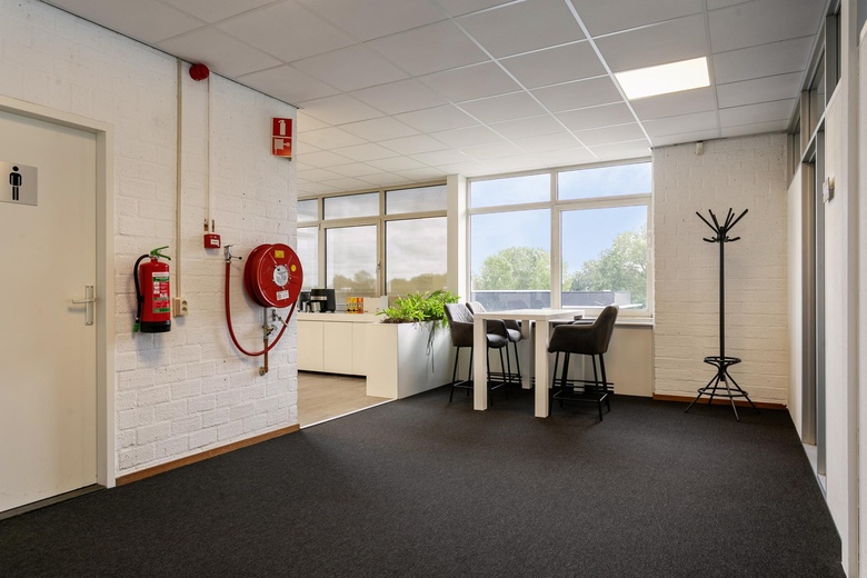 KantoorruimteaanSchinkelse Baan 1<br/> inCapelle aan den IJssel KantoorruimteaanSchinkelse Baan 1<br/> inCapelle aan den IJssel