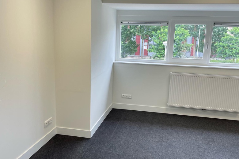 KantoorruimteaanZwarteweg 28 b<br/> inLeusden KantoorruimteaanZwarteweg 28 b<br/> inLeusden
