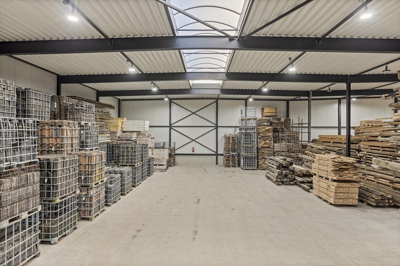 Bedrijfsruimteaande Diepteweg 22<br/> inDen Bosch Bedrijfsruimteaande Diepteweg 22<br/> inDen Bosch