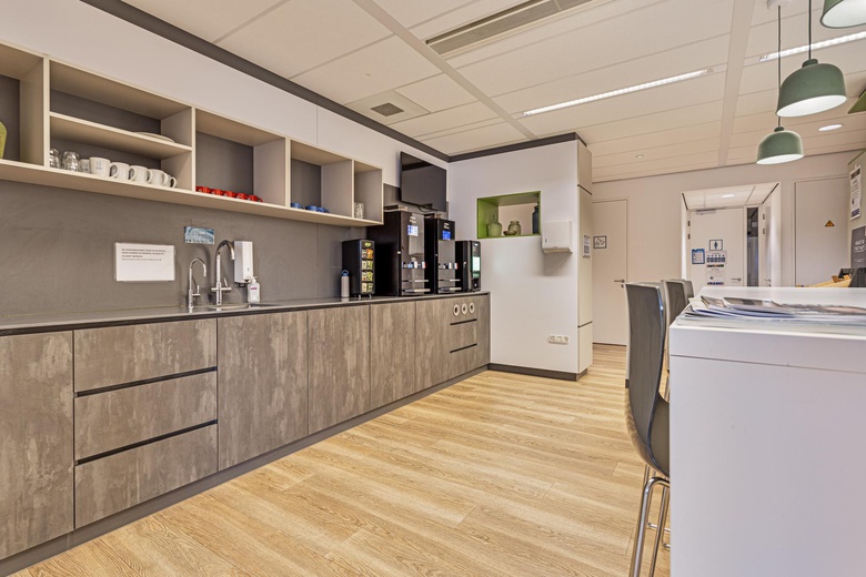 KantoorruimteaanVan Asch van Wijckstraat 55 F<br/> inAmersfoort KantoorruimteaanVan Asch van Wijckstraat 55 F<br/> inAmersfoort