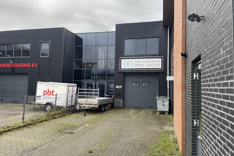 KantoorruimteaanNewtonstraat 42 F<br/> inHeerhugowaard KantoorruimteaanNewtonstraat 42 F<br/> inHeerhugowaard