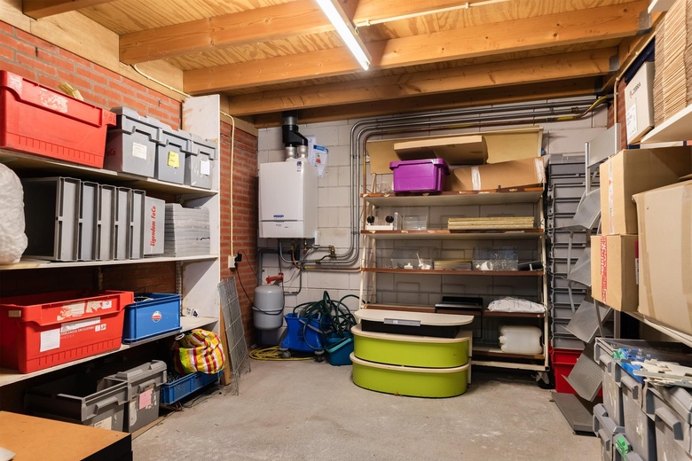 WinkelruimteaanLoenenseweg 6<br/> inEerbeek WinkelruimteaanLoenenseweg 6<br/> inEerbeek