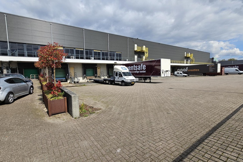 BedrijfsruimteaanBussele 17<br/> inErp BedrijfsruimteaanBussele 17<br/> inErp
