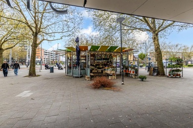 Bekijk foto 2 van Bentinckplein 130 Bekijk foto 2 van Bentinckplein 130