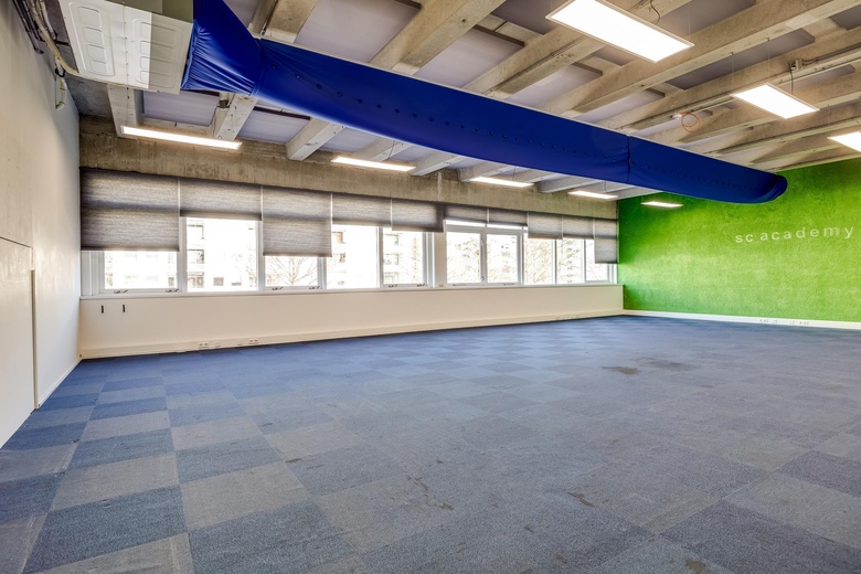 BedrijfsruimteaanHogeweyselaan 145<br/> inWeesp