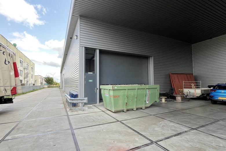 BedrijfsruimteaanRietveldenweg 55 B<br/> inDen Bosch BedrijfsruimteaanRietveldenweg 55 B<br/> inDen Bosch