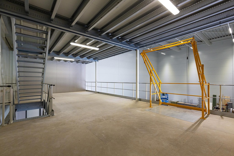 BedrijfsruimteaanCenturionbaan 140<br/> inSoesterberg BedrijfsruimteaanCenturionbaan 140<br/> inSoesterberg