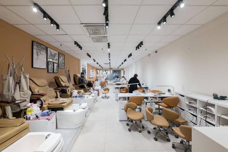 WinkelruimteaanZuidplein Hoog 763<br/> inRotterdam