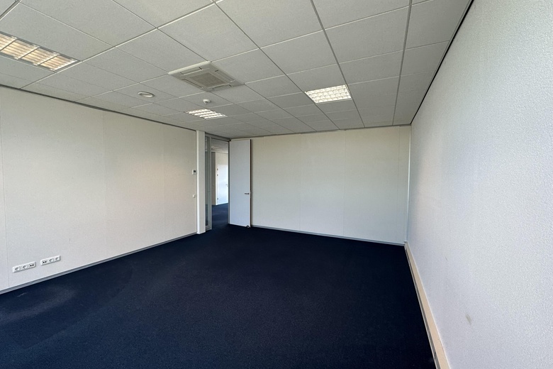 KantoorruimteaanEmoeweg 5<br/> inLelystad KantoorruimteaanEmoeweg 5<br/> inLelystad