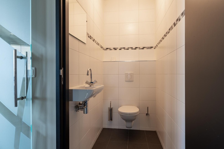 BedrijfsruimteaanBeyerinckweg 17 G<br/> inWerkendam BedrijfsruimteaanBeyerinckweg 17 G<br/> inWerkendam