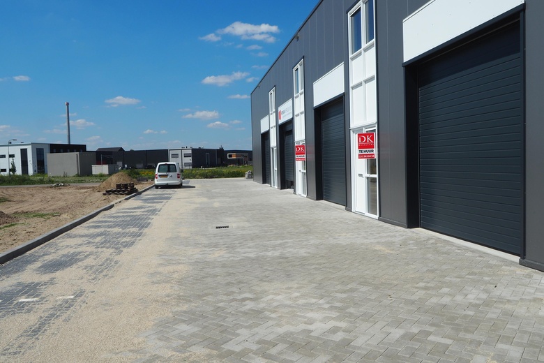 BedrijfsruimteaanIndustrieweg 4 j<br/> inElst