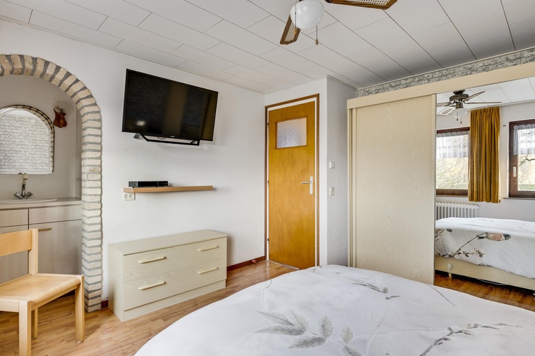 BedrijfsruimteaanVenloseweg 111<br/> inHorst