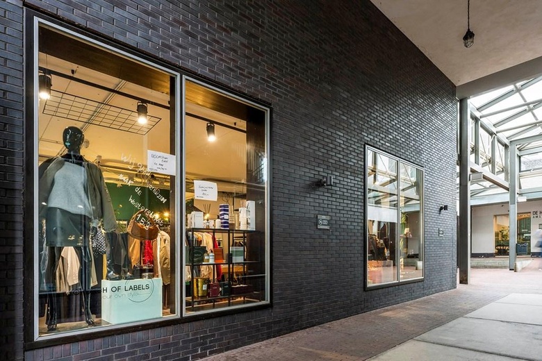 WinkelruimteaanTen Katestraat 67<br/> inAmsterdam WinkelruimteaanTen Katestraat 67<br/> inAmsterdam