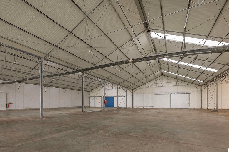 BedrijfsruimteaanPoelweg 12<br/> inDe Kwakel