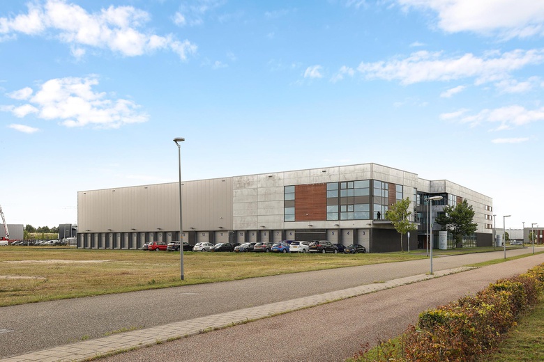 BedrijfsruimteaanKoperstraat 42<br/> inAlmere BedrijfsruimteaanKoperstraat 42<br/> inAlmere