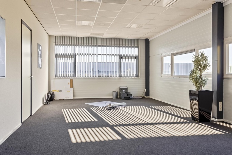 BedrijfsruimteaanStaalsteden 4<br/> inEnschede