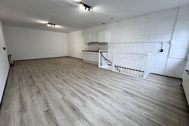 BedrijfsruimteaanSteurstraat 51<br/> inAlmere BedrijfsruimteaanSteurstraat 51<br/> inAlmere