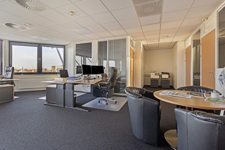 KantoorruimteaanRingdijk 466 G<br/> inZwijndrecht KantoorruimteaanRingdijk 466 G<br/> inZwijndrecht