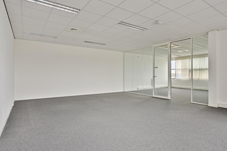 Kantoorruimte Alphen aan den Rijn - A. van Leeuwenhoekweg 38 C 16 - Foto 5