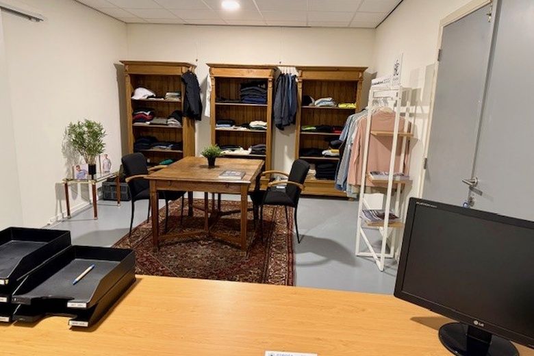 KantoorruimteaanBellweg 19<br/> inEcht KantoorruimteaanBellweg 19<br/> inEcht