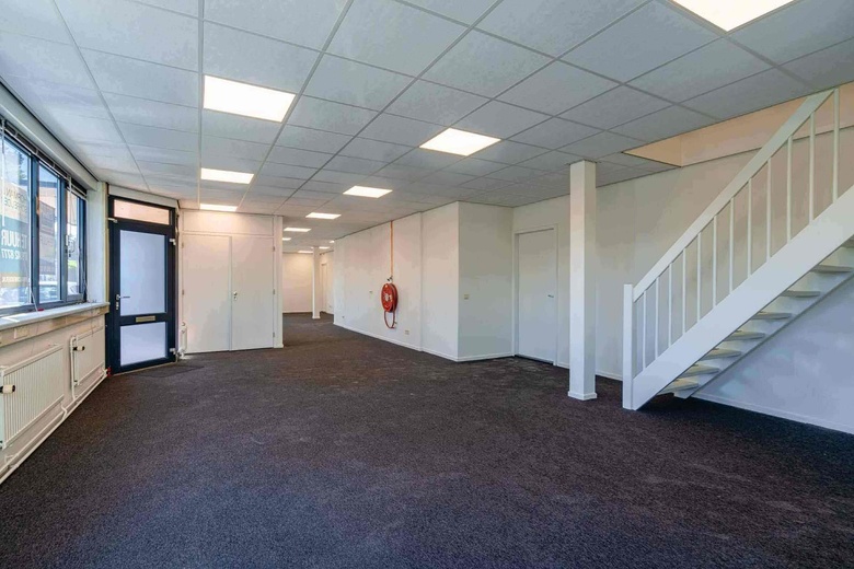 BedrijfsruimteaanPlatinastraat 79<br/> inZoetermeer