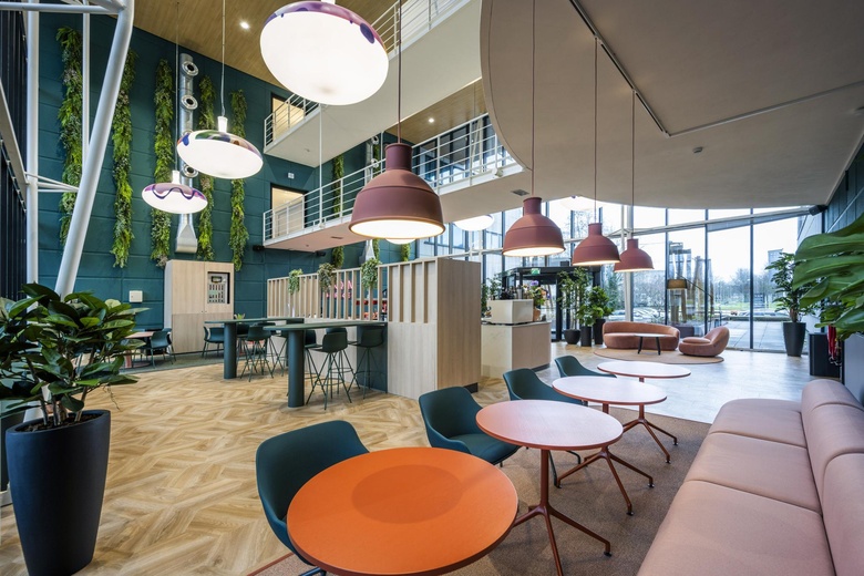 KantoorruimteaanAntareslaan 1 - 27<br/> inHoofddorp KantoorruimteaanAntareslaan 1 - 27<br/> inHoofddorp