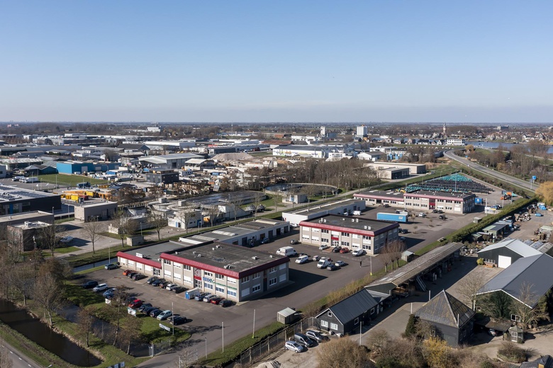 KantoorruimteaanWilgenweg 8 d<br/> inGroot-Ammers KantoorruimteaanWilgenweg 8 d<br/> inGroot-Ammers